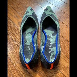 EUC CAMO POINT ROTHYS.